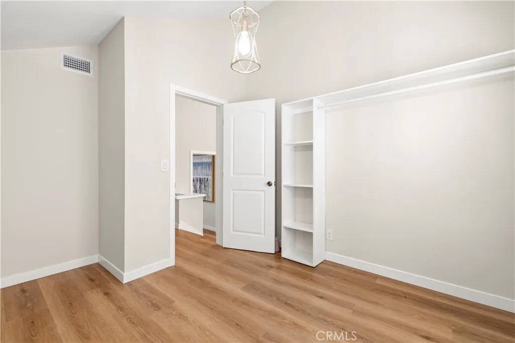 Additional image 114 of 24103 Clearbank Lane, Newhall, CA 91321