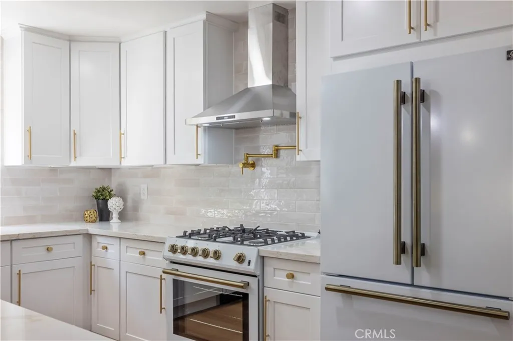 Additional image 92 of 24103 Clearbank Lane, Newhall, CA 91321