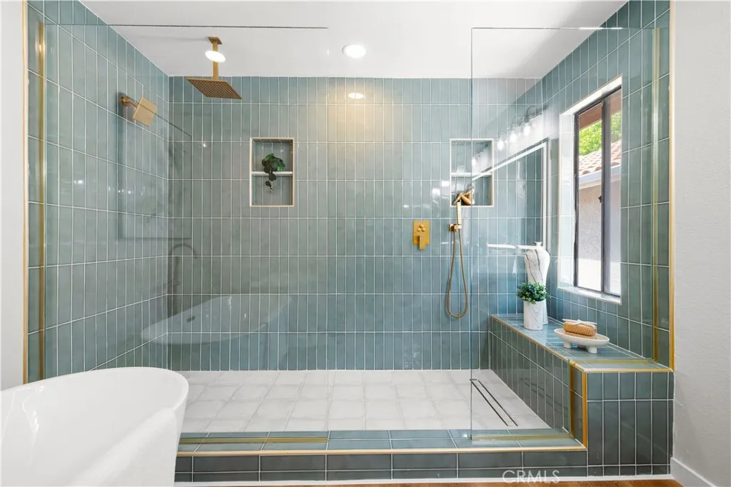 Additional image 117 of 24103 Clearbank Lane, Newhall, CA 91321