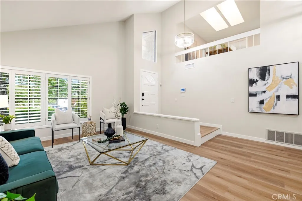 Additional image 3 of 24103 Clearbank Lane, Newhall, CA 91321