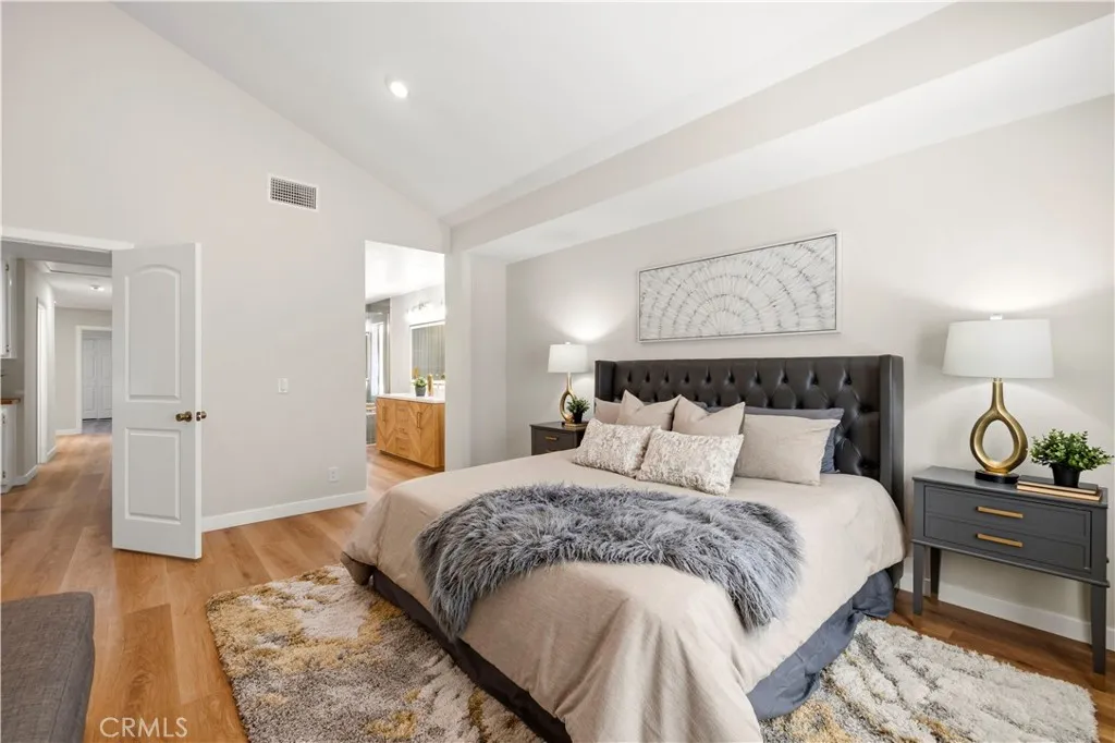 Additional image 112 of 24103 Clearbank Lane, Newhall, CA 91321