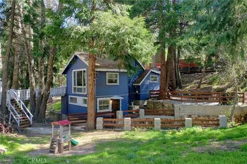 407 Dart Canyon Road, Crestline, CA MLS: IG25081148