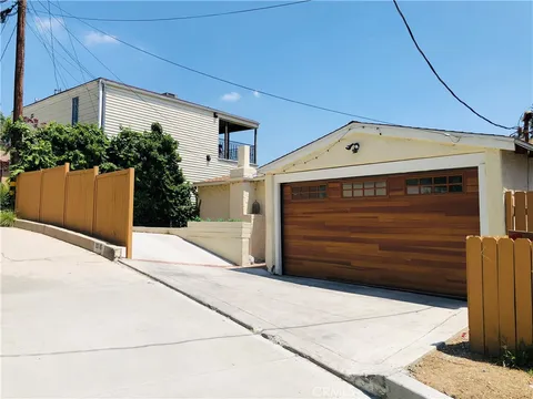 2366 Lyric Avenue, Los Angeles, CA 90027 - MLS#: AR25055936