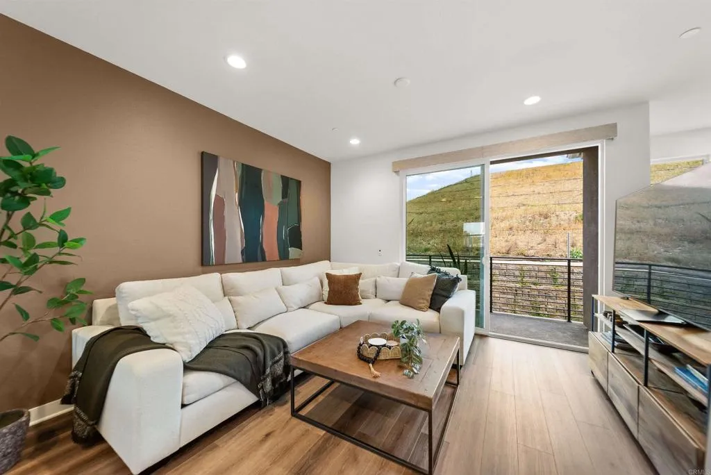 Additional image 14 of 647 Fahrenheit Drive, San Marcos, CA 92078