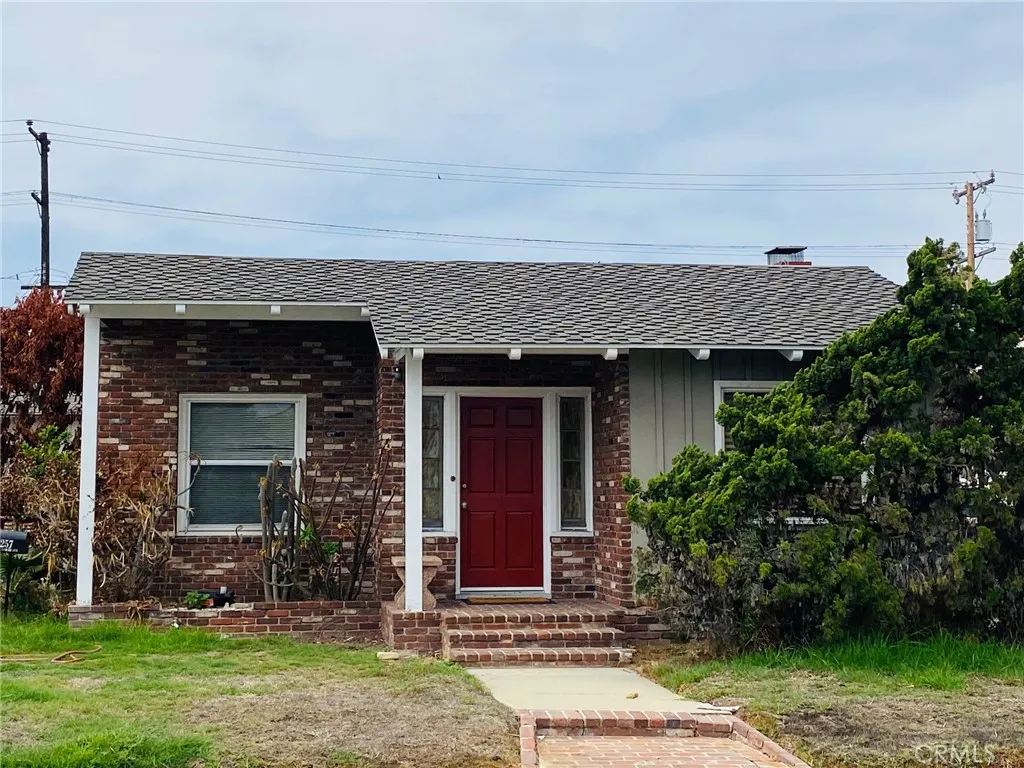 257 Ximeno Avenue, Long Beach, CA 90803