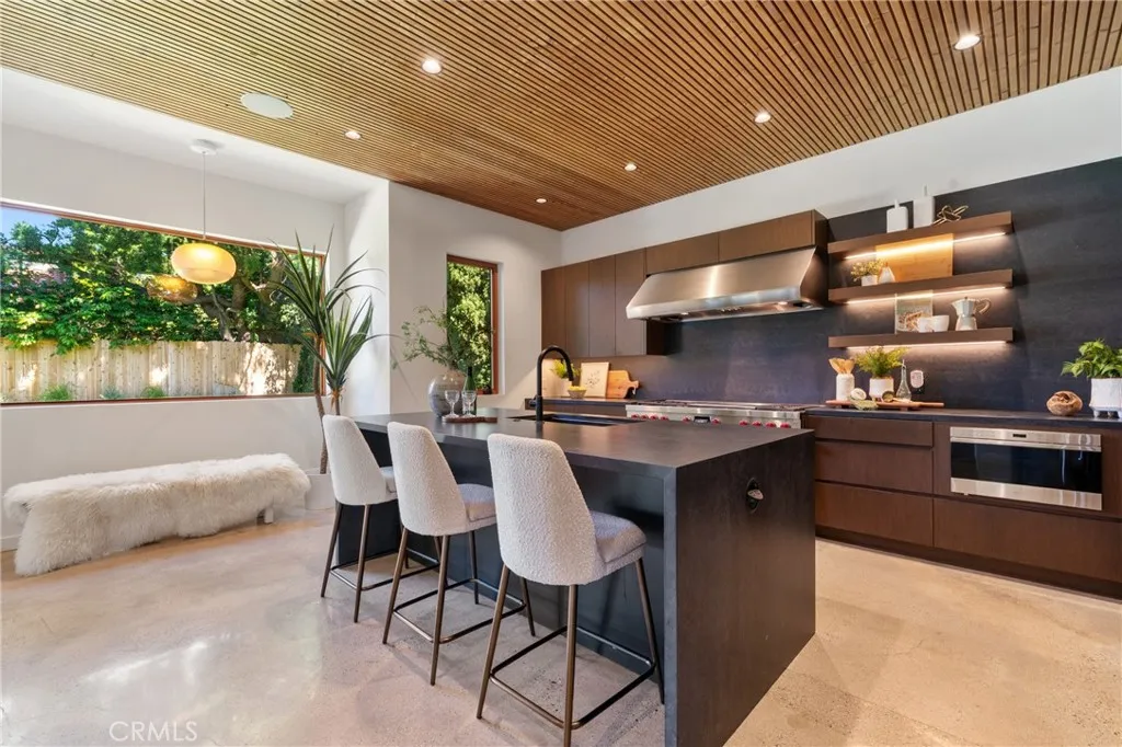 Additional image 92 of 12123 Iowa Ave, Los Angeles, CA 90025