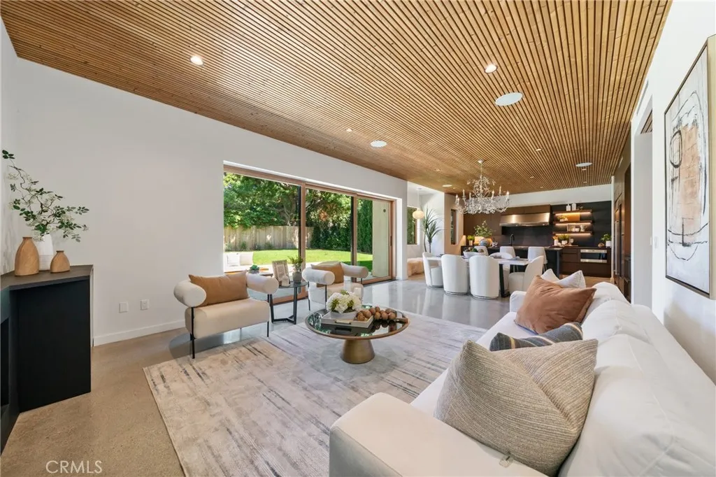 Additional image 87 of 12123 Iowa Ave, Los Angeles, CA 90025