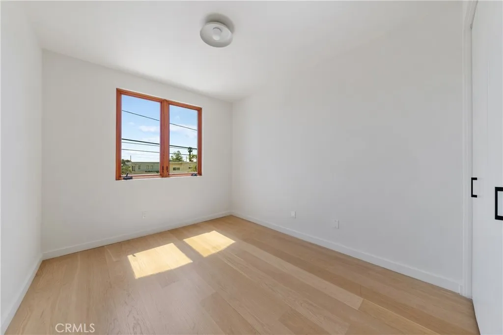 Additional image 43 of 12123 Iowa Ave, Los Angeles, CA 90025