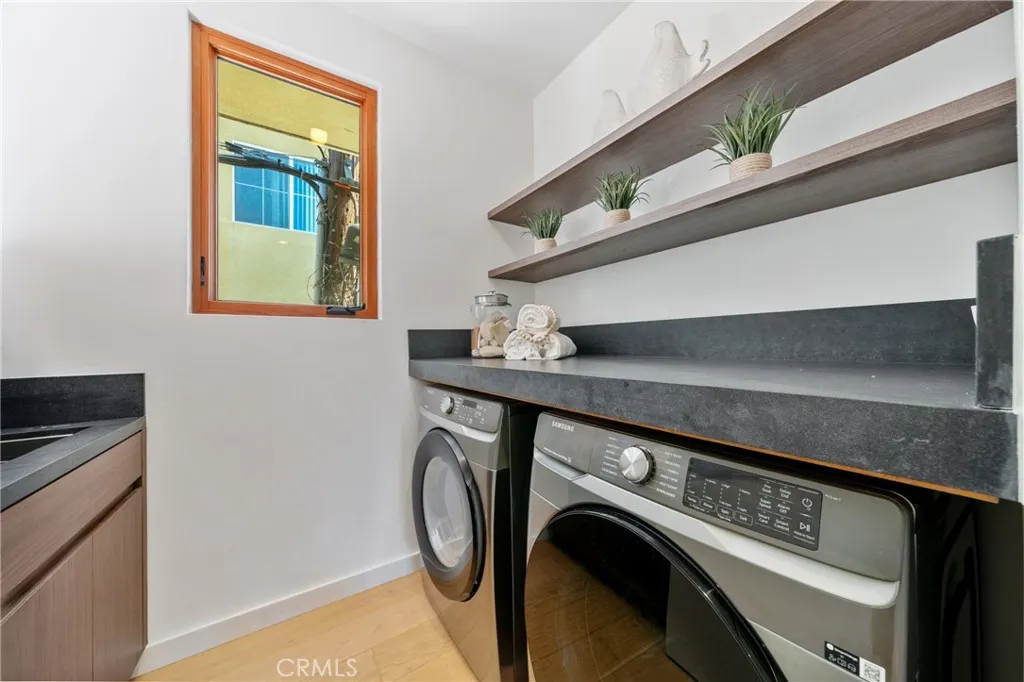 Additional image 112 of 12123 Iowa Ave, Los Angeles, CA 90025