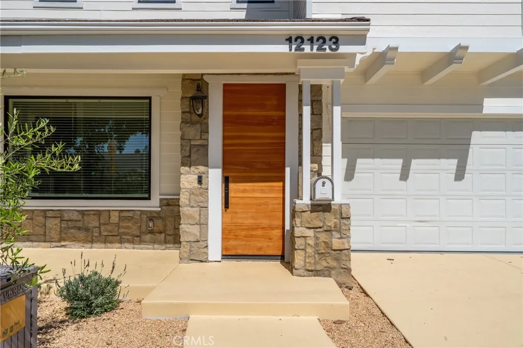 Additional image 129 of 12123 Iowa Ave, Los Angeles, CA 90025