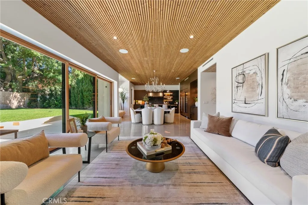 Additional image 88 of 12123 Iowa Ave, Los Angeles, CA 90025