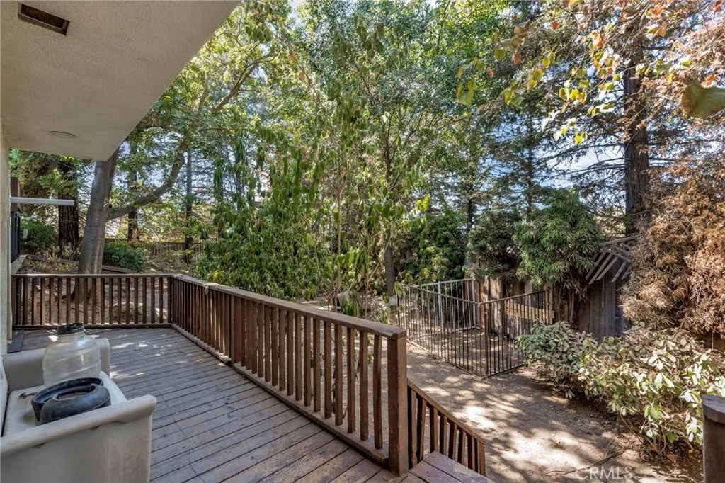 18654 Ridgedale Dr, Madera, CA 93638