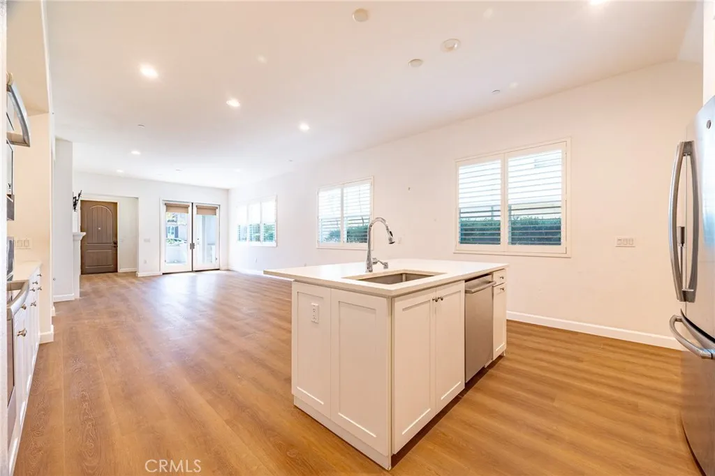 Additional image 14 of 172 Follyhatch, Irvine, CA 92618