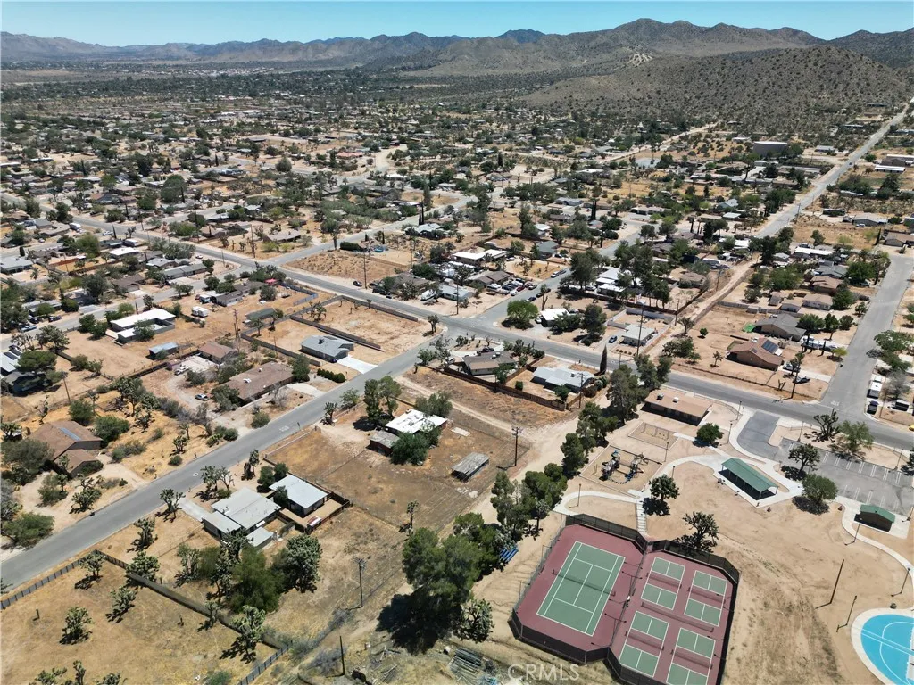 Additional image 51 of 7634 Fox A & B Trl, Yucca Valley, CA 92284