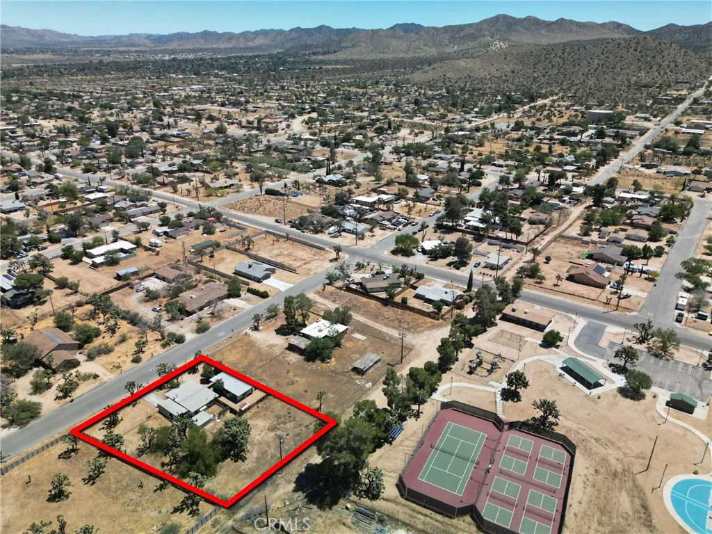 Additional image 52 of 7634 Fox A & B Trl, Yucca Valley, CA 92284