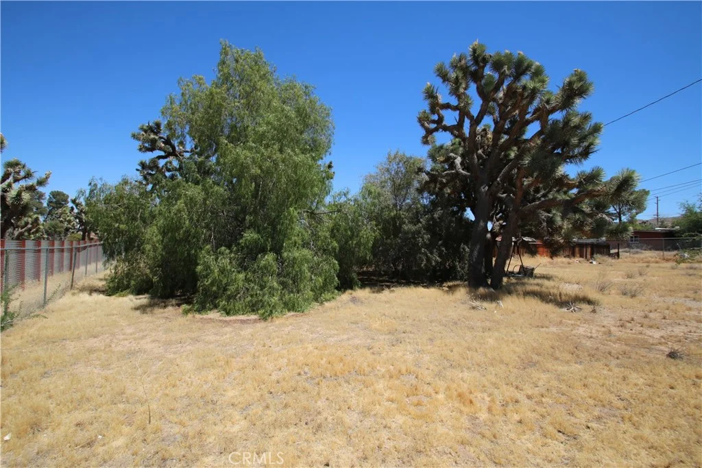 Additional image 13 of 7634 Fox A & B Trl, Yucca Valley, CA 92284