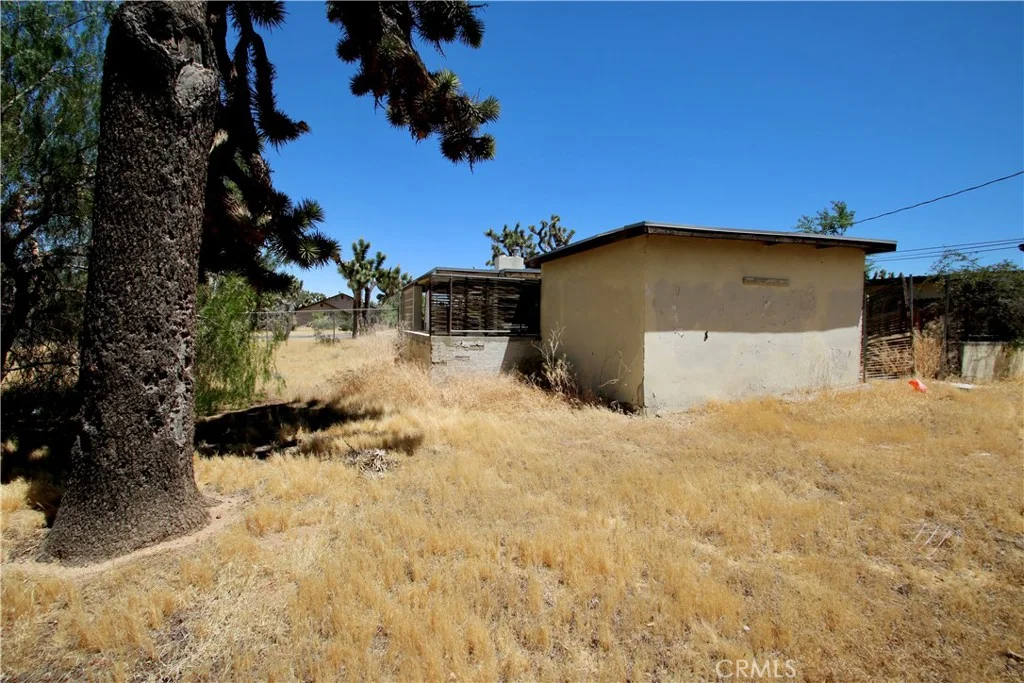 Additional image 15 of 7634 Fox A & B Trl, Yucca Valley, CA 92284