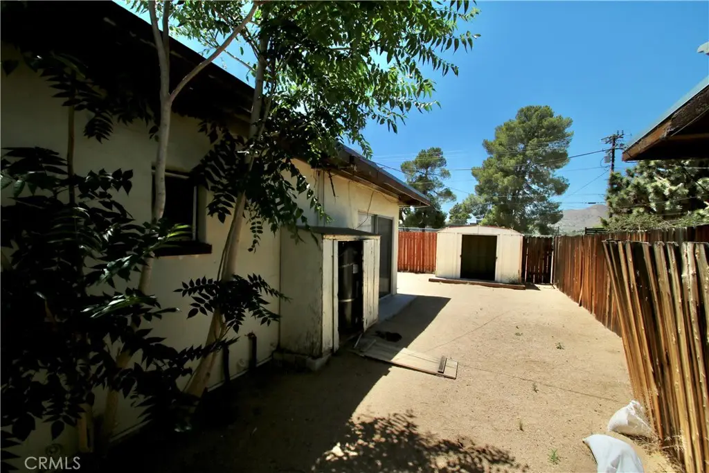 Additional image 10 of 7634 Fox A & B Trl, Yucca Valley, CA 92284