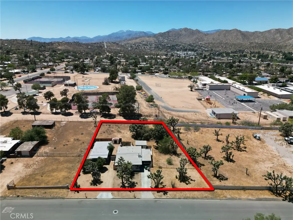 Additional image 20 of 7634 Fox A & B Trl, Yucca Valley, CA 92284