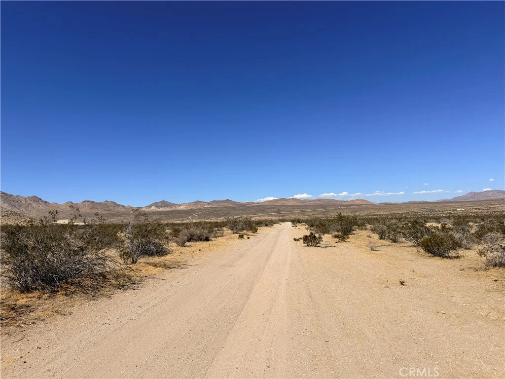Pauma Street, Apple Valley, CA 92307