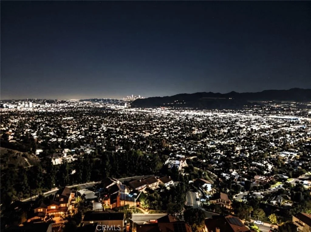 401 S Via Montana, Burbank, CA 91501