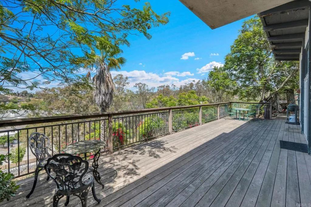 Additional image 7 of 306 Ocean View Drive, Vista, CA 92084