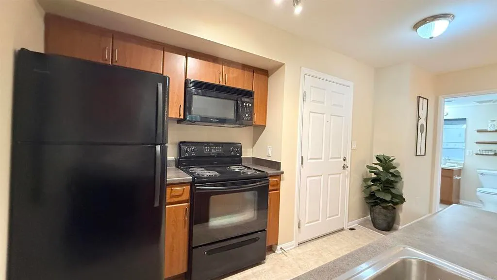 Additional image 6 of 1435 India St Unit 409, San Diego, CA 92101