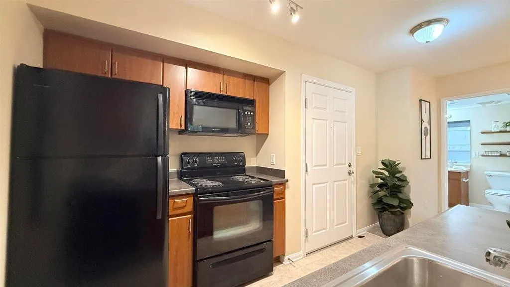 Additional image 45 of 1435 India St Unit 409, San Diego, CA 92101