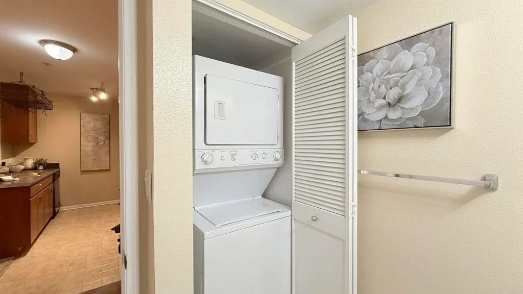 Additional image 75 of 1435 India St Unit 409, San Diego, CA 92101