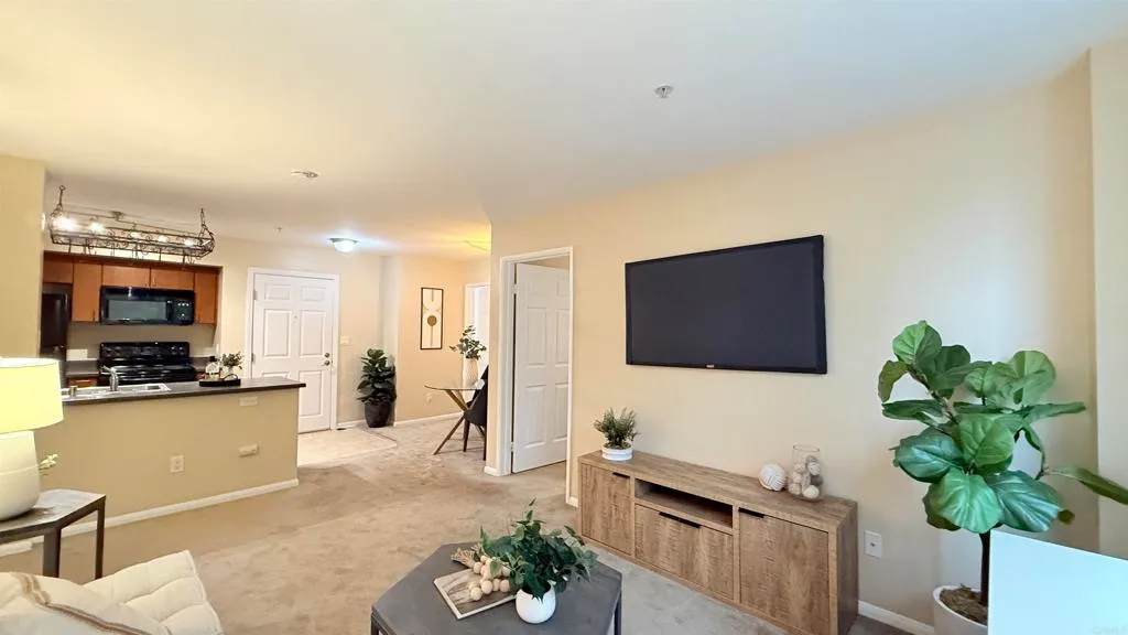 Additional image 15 of 1435 India St Unit 409, San Diego, CA 92101