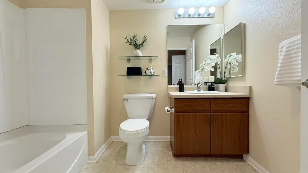 Additional image 66 of 1435 India St Unit 409, San Diego, CA 92101