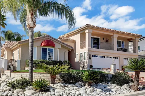29433 Stampede Way, Canyon Lake, CA MLS: SW25037083
