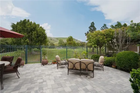 27791 Paseo Del Sol, San Juan Capistrano, CA MLS: OC25085721
