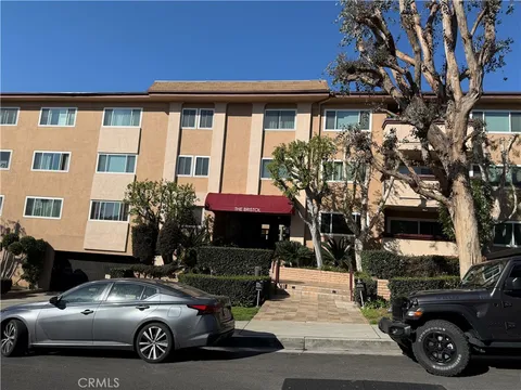 1121 N Olive Drive Unit 211, West Hollywood, CA 90069 - MLS#: DW25042601