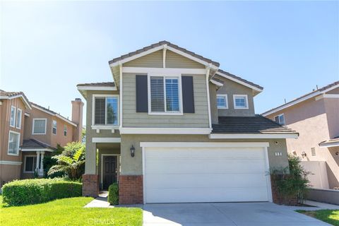 MLS: OC23087358