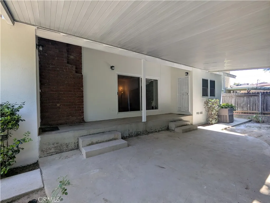 Additional image 32 of 6829 Mclennan Ave, Van Nuys, CA 91406