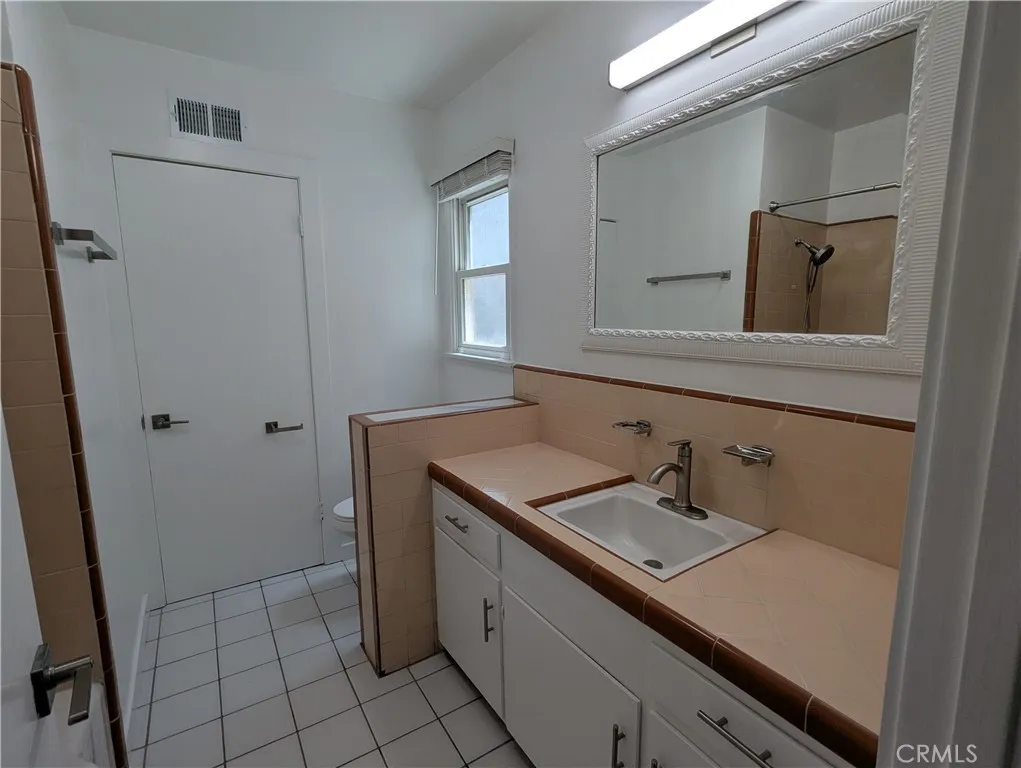 Additional image 65 of 6829 Mclennan Ave, Van Nuys, CA 91406