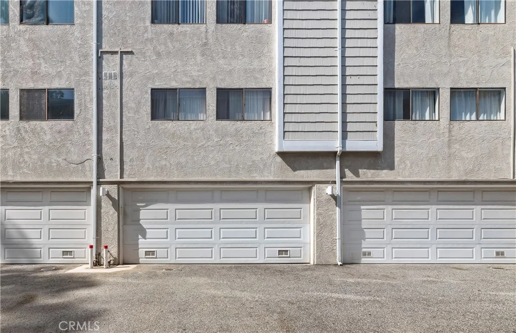 4652 Don Lorenzo Dr Unit B, Los Angeles, CA 90008
