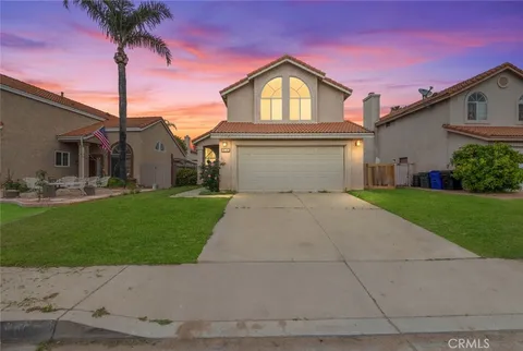 13654 Kings Canyon Court, Fontana, CA MLS: SW25072905