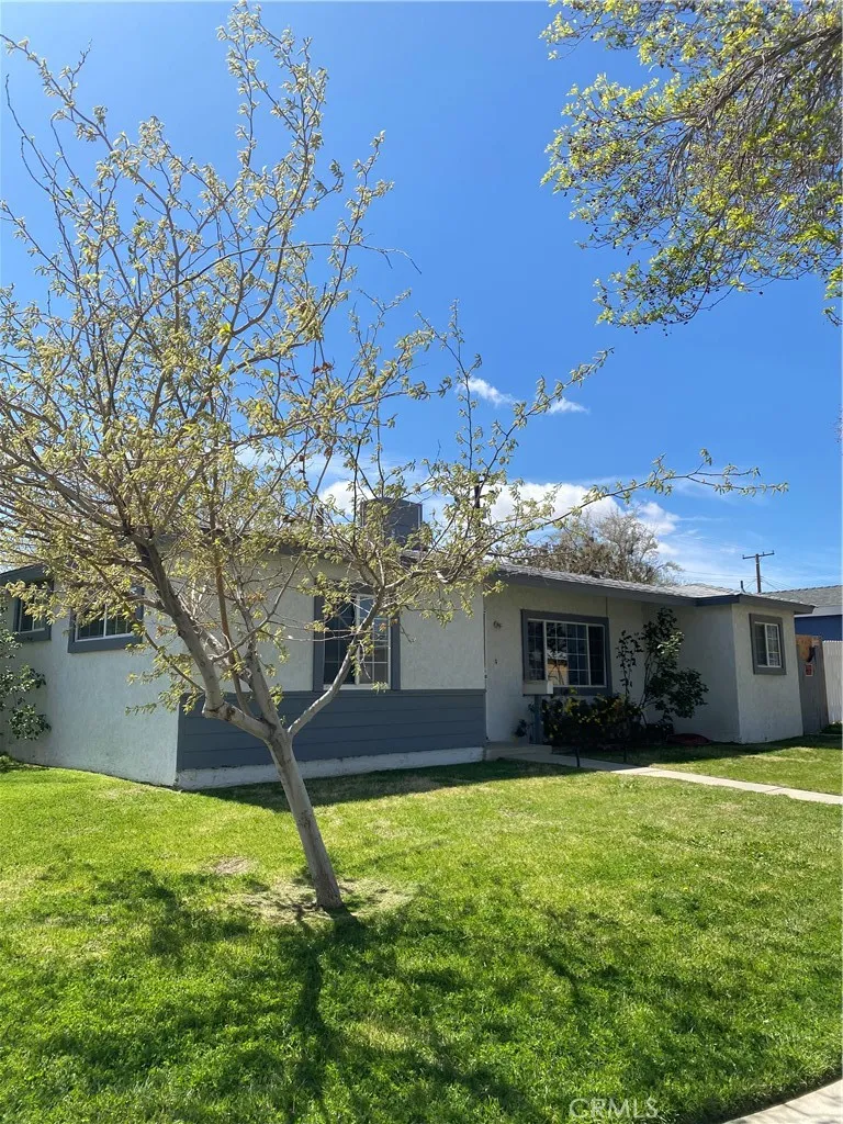 Additional image 22 of 646 E Nugent St, Lancaster, CA 93535