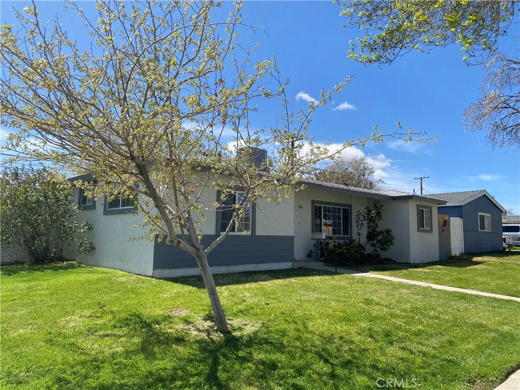 Additional image 13 of 646 E Nugent St, Lancaster, CA 93535