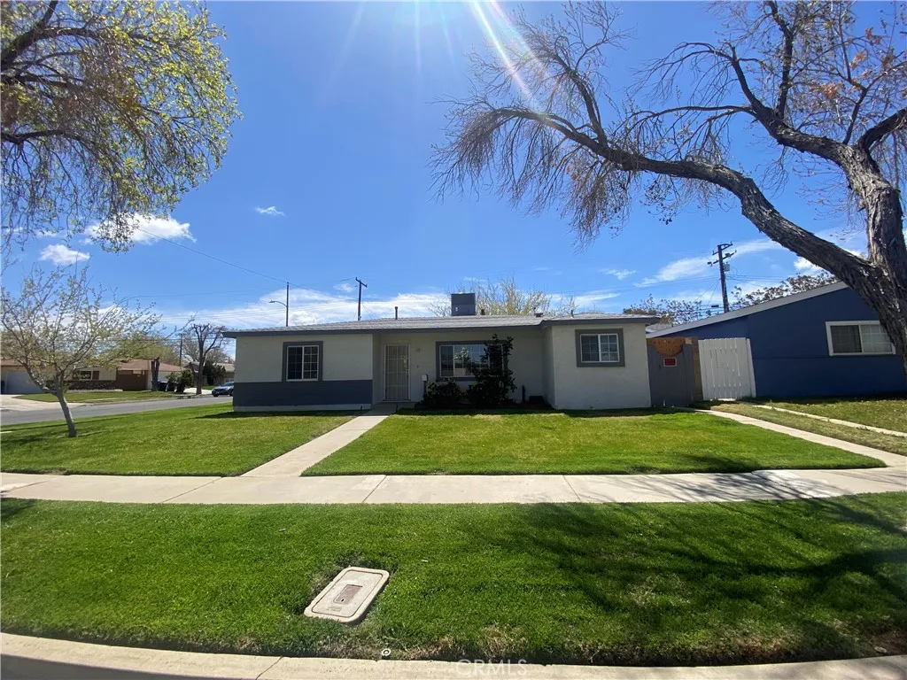Additional image 12 of 646 E Nugent St, Lancaster, CA 93535