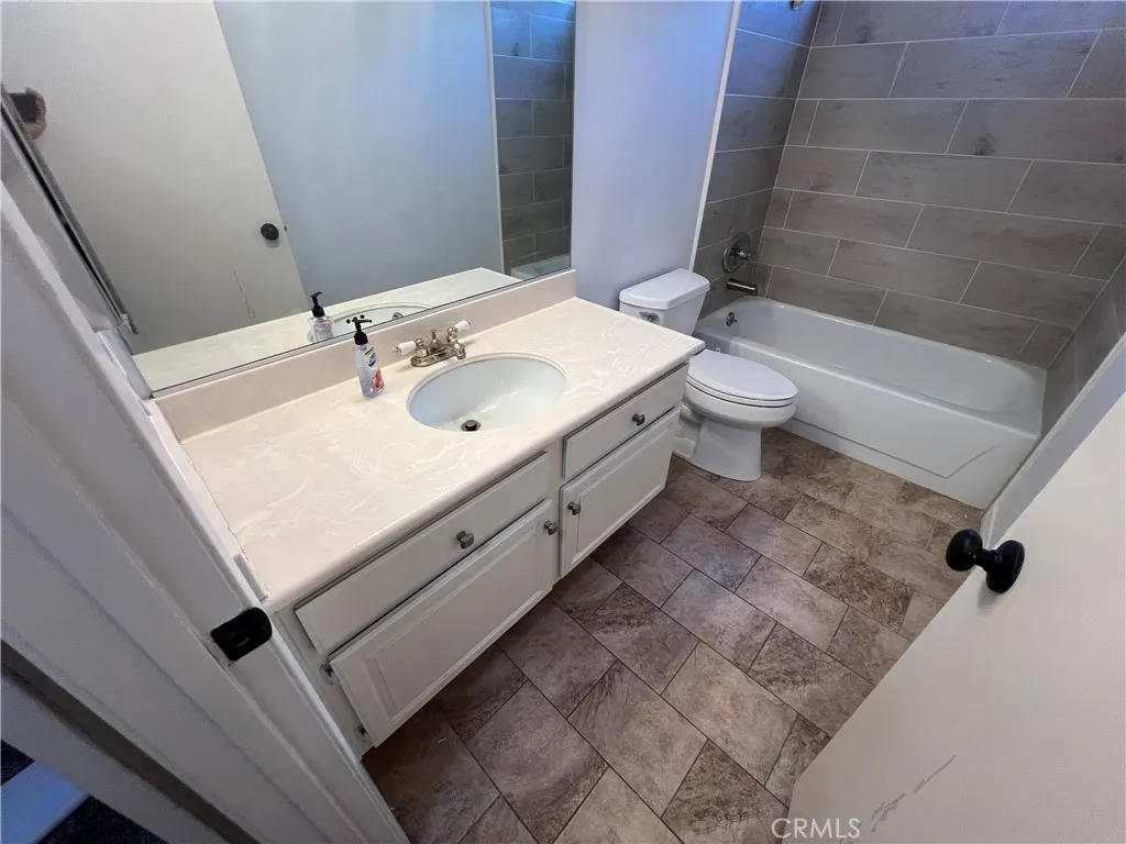 Additional image 19 of 22932 Beech Creek Cir, Valencia, CA 91354