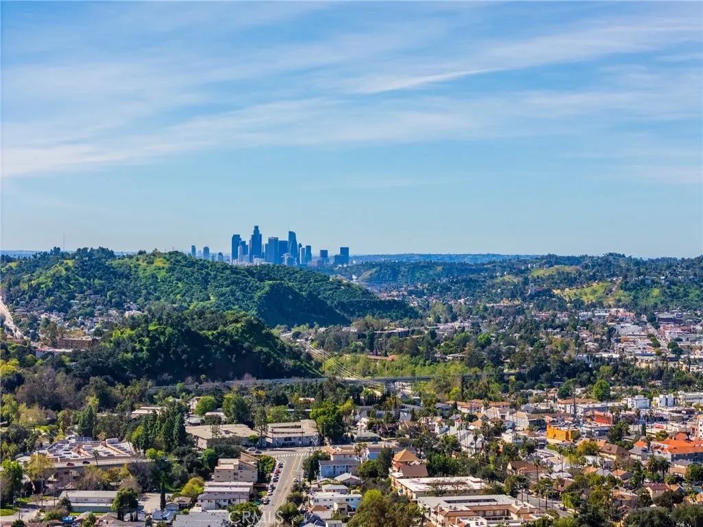 Additional image 42 of 712 N Chestnut Avenue, Los Angeles, CA 90042