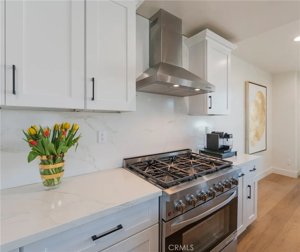 Additional image 31 of 712 N Chestnut Avenue, Los Angeles, CA 90042