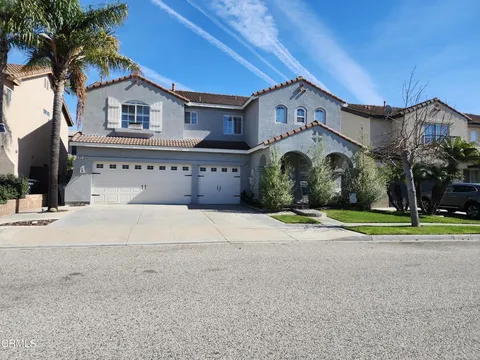 914 Lombard Street, Oxnard, CA MLS: V1-28286