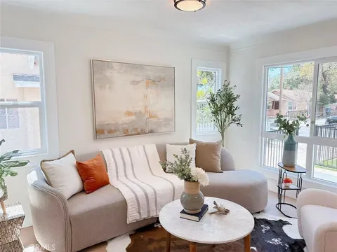 1542 Navarro Avenue, Pasadena, CA 91103 - MLS#: OC25051731