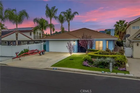 21815 Strawberry Lane, Canyon Lake, CA 92587 - MLS#: IG25067338