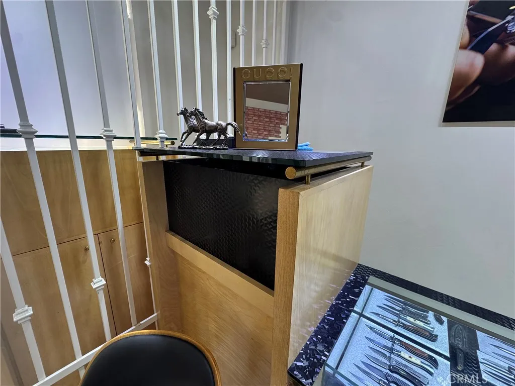 Additional image 11 of 619 E Colorado Street, Glendale, CA 91205