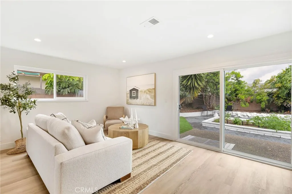 Additional image 37 of 8141 Valencia Dr, Huntington Beach, CA 92647